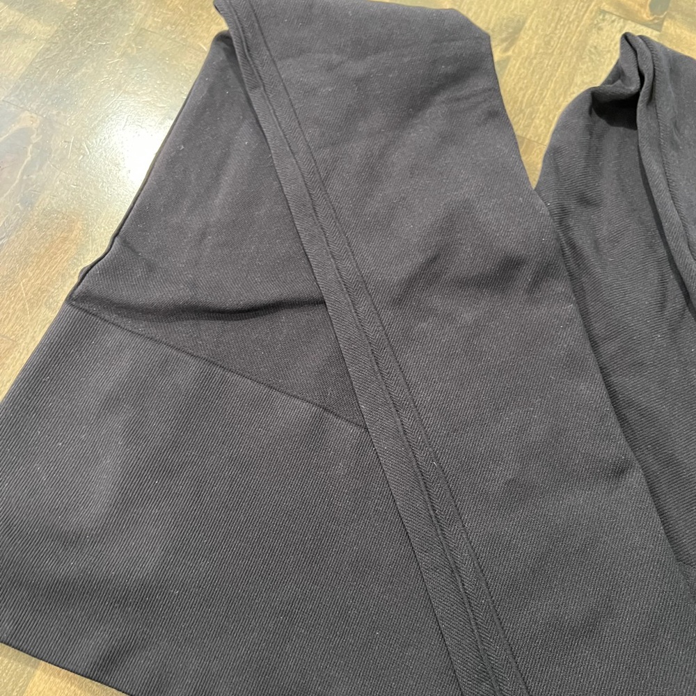 Spanx leggings size medium
